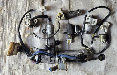 92-00 LEXUS SC400 SC300 A/T CONJUNTO DE CHAVES DE TRAVA DE PORTA-MALAS DE IGNIÇÃO (danos) - Imagem 1 de 4