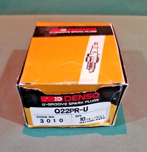8 Spark Plugs-DENSO U-Groove 3010 Q22PR-U New Old Stock - Foto 1 di 12