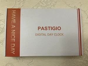 Pastigio Orologio Digitale Giorno Senior Grande Display Giorno Data Sveglia Più P07C3 NUOVO - Foto 1 di 5