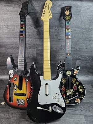 3 X Guitar Hero Rock Band Chitarre Wii Playstation difettose/ricambi non testate - Immagine 1 di 4