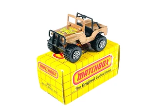 Matchbox Superfast MB5 Golden Eagle Jeep Eagle 4x4  - w/Yellow Grid Box - Picture 1 of 12