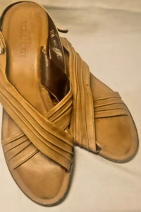 Sesto Meucci Brown Leather Open toe sling back 1 in. wedge sandals Italy Sz.11M - Picture 1 of 4