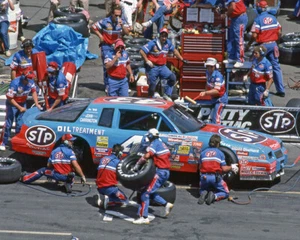 1987 STP Dodge RICHARD PETTY 8x10 Photo Martinsville Speedway Print Poster - Picture 1 of 1