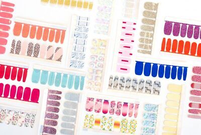 Color Street Nail Strips - NEW! Save Up To 20% On 4++ Fast Shipping!! 💅 • 8.50$