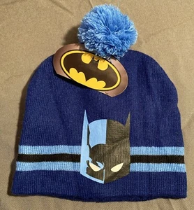 DC Comics Blue Beanie with Batman Logo OSFM - Picture 1 of 5