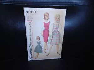 ABITO VINTAGE ANNI 60 SEMPLICITY #4020 STAMPATO FANTASIA SUB-TEEN TAGLIA 14S - Foto 1 di 2
