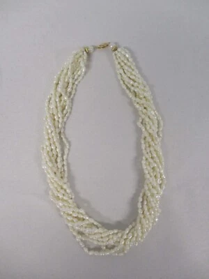 COLLAR VINTAGE DE PERLAS DE AGUA DULCE DE 10 HEBRAS con broche de oro amarillo de 14K 16 1/2" Foto 1 de 4