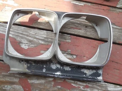 Bisel de faros envolvente para mano izquierda 69 Buick Skylark Sportwagon GS USADO 1385517 Foto 1 de 4