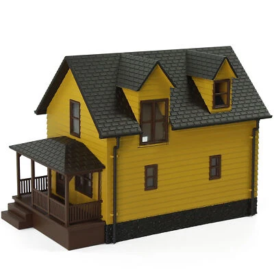 Evemodel Model Trains O Gauge 1:50 Village House Assembled Christmas Building - Image 1 of 4