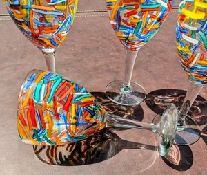 4 Vintage Pier 1 16 Unzen Weingläser Kelche Konfetti Splatter Kunstglas Neuwertig Co - Bild 1 von 24