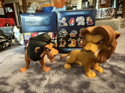 FUNKO SCAR & MUFASA MYSTERY MINIS, HT EXCLUSIVE, HEROES VS. VILLAINS FIGURES - Image 1 of 4