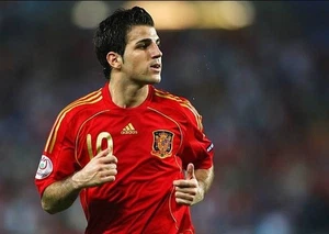 ● RARE CESC FABREGAS SPAIN EURO 2008 HOME RED SHIRT ADIDAS SIZE BOYS M ● - Picture 1 of 15