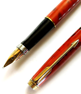 Vintage Parker 75 Red Quartz - 14K Fountain Pen - FRANCE