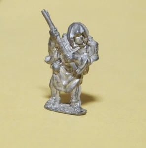 Citadel - Warhammer - Fantasy Adventurer, FA 7 - C05 Monk mit Stab - 1982 - Bild 1 von 1