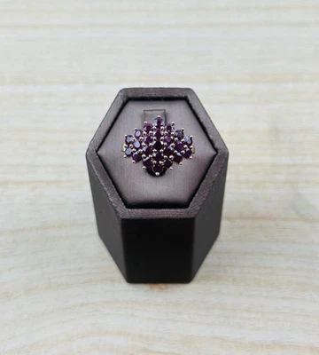 ruby 9ct gold ring , Heavy Ring , Hallmarked And Natural Rubies  - Image 1 of 4