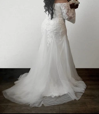 Azazie Arlette Wedding Dress Plus Size 14 Mermaid Tail - Image 1 of 4