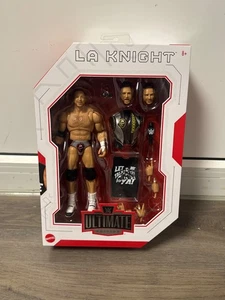 WWE Figur MATTEL Ultimate Edition LA Knight FIGUR Neu OVP - Bild 1 von 2