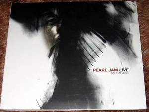 Pearl Jam - Live on Ten Legs / EU CD (2011 Monkeywrench) NEW PAPERSLEEVE alive - Picture 1 of 2
