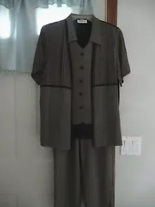 Alfred Dunner Outfit, Tan and Black Button Down Shirt, Pull on Pants - Picture 1 of 8