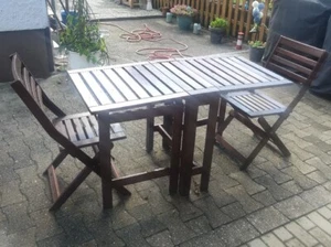 IKEA Äpplarö Klapptisch mit zwei Klapp Stühlen - Bild 1 von 6
