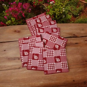 VTG 9 Napkins Strawberry Gingham Garden Picnic Luncheon Dinner Red White New - Picture 1 of 9