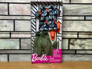 2018 Mattel Barbie Ken Complete Looks Fashionista Casual Fashion~Mip - Picture 1 of 1
