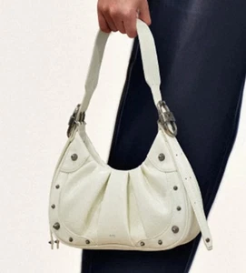 Bolso de Mano Hobo JW PEI Gabbi Aplastado Acanalado - Blanco - Raro - Nuevo con Etiquetas - Imagen 1 de 18