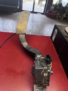 GMC Tahoe Sierra Silverado 2007-2011 acelerador acelerador pedal de gasolina 15847349 - Imagen 1 de 11