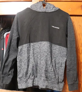 Volcom Division Hoodie Pullover Black Gray Colorblock Youth Large YL - Picture 1 of 8