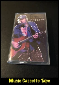 Neil Young Freedom - Cassette Tape Album - UK WX 257C 925899 (Warner Music) - Picture 1 of 3