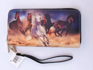 Western Express RUNNING HORSES PRINT CLUTCH WALLET Zipper Bill slot Credit card - Picture 1 of 3