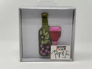Demdaco Glass Fusion Pop Ins Wine Bottle and Glass Lori Siebert 2014 - Picture 1 of 2