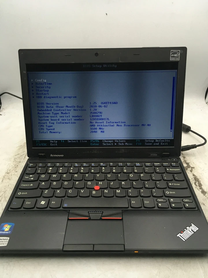 LENOVO THINKPAD X100E - BOTAS PARA BIOS - AMD ATHLON NEO - 2GB RAM - LEER - BB Foto 1 de 4