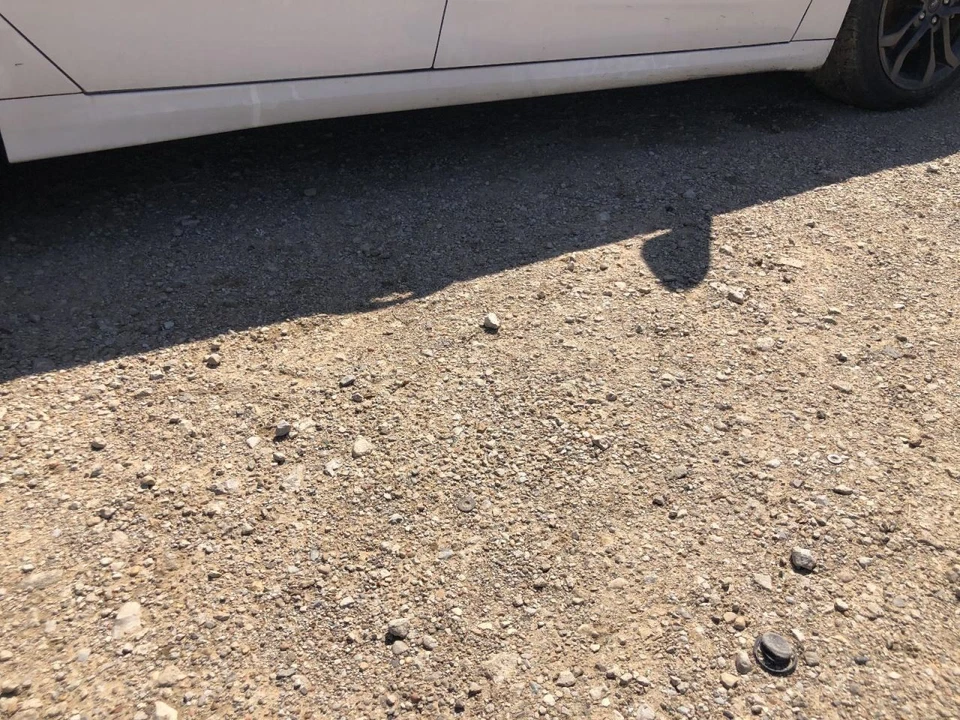 2018 FORD FUSION молдинг качающейся панели 938048 - Изображение 1 из 1