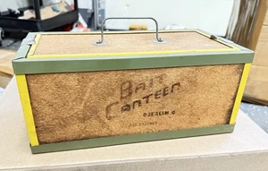 Vintage Oberlin Bait Canteen 14" x 7" x 6" Angeln Nacht Raupe Wurm Box - Bild 1 von 7