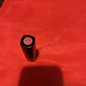 Avon Ultra  Creamy  Lipstick Raspberry Crush BRAND NEW & Sealed - Picture 1 of 1