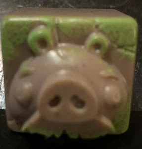 Angry Birds Go! Jenga Game Hasbro Replacement Part Cart Pig Block - Picture 1 of 4