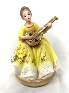Josef Original Spielfigur Spieluhr Dame spielt Laute gelb Kleid - Bild 1 von 10
