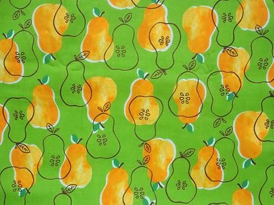 METRO MARKET, Monaluna para Robert Kaufman peras amarillas/naranja/marrones sobre verde por comprar Foto 1 de 4