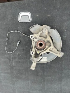 2016 VAUXHALL ASTRA K 1.6 CDTI FRONT LEFT PASSENGER SIDE WHEEL HUB 13580304 - Picture 1 of 12