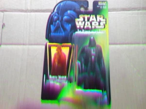 Nuevo Kenner Star Wars Poder de la Fuerza Darth Vader Capa/Sable de Luz Extraíble - Imagen 1 de 4