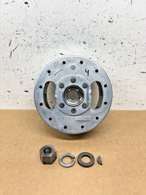 Rotor motor Yamaha HT1 90 LT2/3 100 CT2/3 175 / Conjunto volante / F136 Foto 1 de 4