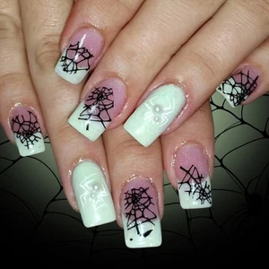 Halloween Nail 24Pcs Dark Style White Cobweb Glittering Reusable ABS - Picture 1 of 8