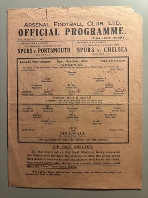 1941/42 Arsenal v Millwall London War League - Image 1 of 2