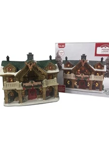 Holiday Time Country Charm Collection Moose Lodge Retired 2018 - Bild 1 von 11