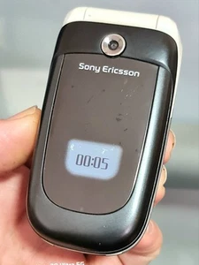Sony Ericsson Z310 (O2 Netzwerk) Handy Top Zustand mit Ladegerät - Bild 1 von 11