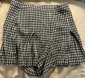Minifalda corta a cuadros blanca y negra talla 4 Laundry by Shelli Segal - Imagen 1 de 2