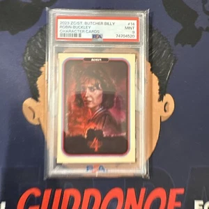 PSA 9 COMME NEUF 2023 Zerocool Stranger Things ROBIN BUCKLEY #14 - Photo 1 sur 3