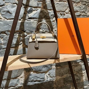 Hermès 2023 Kelly II Sellier 25 Etoupe Epsom GHW Bag - Picture 1 of 19