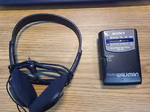 Sony SRF-49 Walkman radio and Coby CV-H40 headphones - Picture 1 of 2